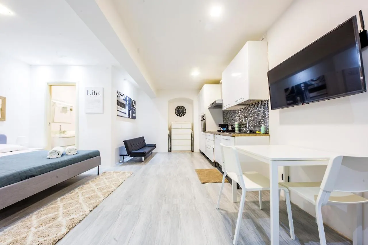 Scirocco House By Holidayhome24 Genoa